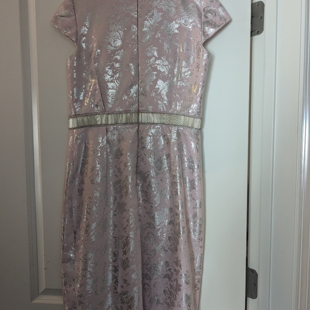 Beautiful Carmen Marc Valvo satin dress size 6 pink silver embellished - Picture 5 of 11